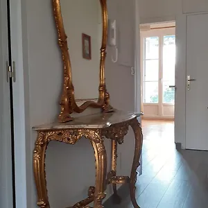  Appartement Palais De Coppet